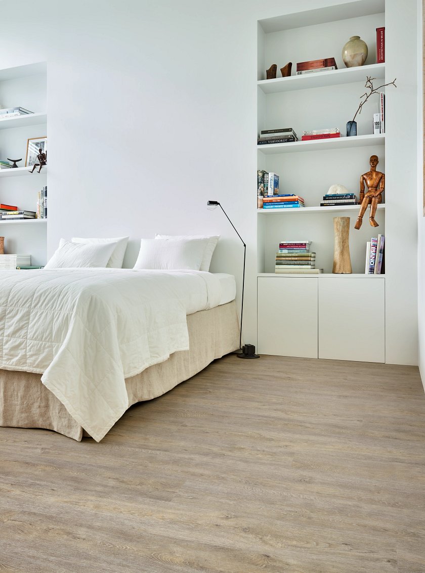 COREtec <br>Waterton Lakes Oak - Image 3